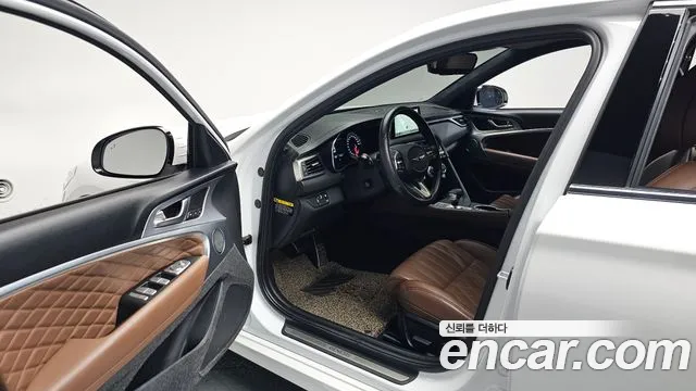 Genesis G70 2019 thumb 10