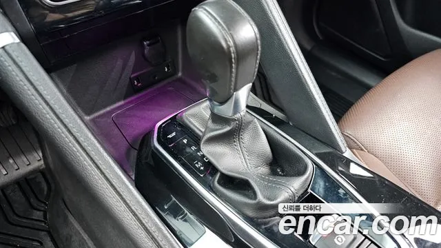 Renault-KoreaSamsung Koleos 2019 thumb 9