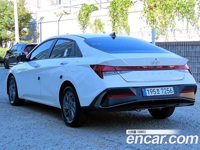 Hyundai Avante 2024 thumb 2