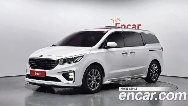 Kia Carnival 2018 thumb 12