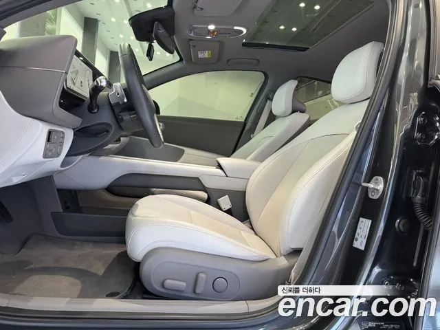 Hyundai IONIQ 6 2023 thumb 9