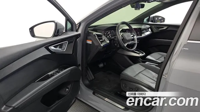 Audi Q4 e-tron 2022 thumb 10