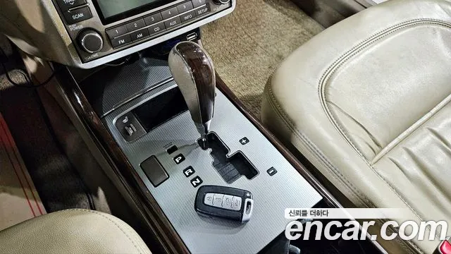 Hyundai Grandeur 2009 thumb 10