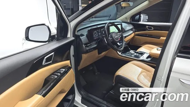 Kia Carnival 2023 thumb 9