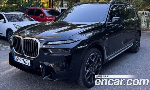 BMW X7 2026 thumb 10