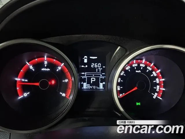 KG_Mobility_Ssangyong TIBOLI 2015 thumb 7