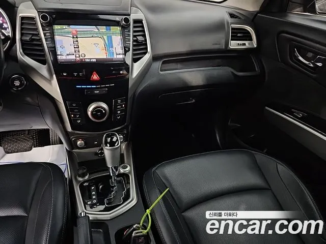 KG_Mobility_Ssangyong TIBOLI 2015 thumb 10