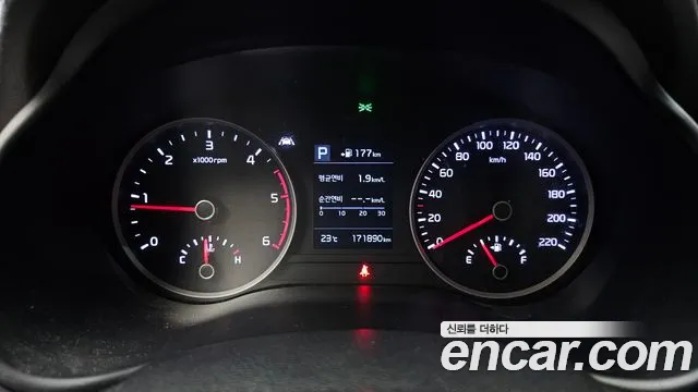 Kia Stonic 2018 thumb 8