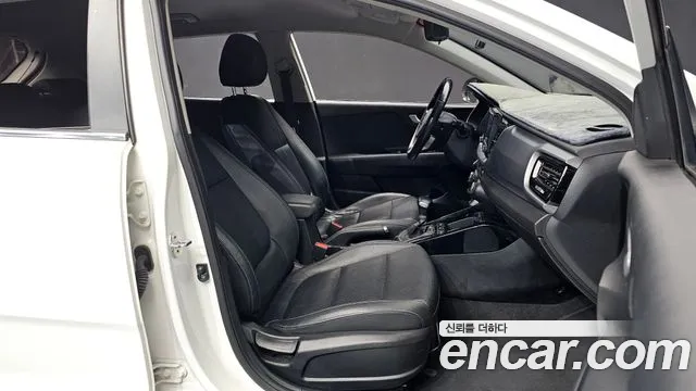 Kia Stonic 2018 thumb 12