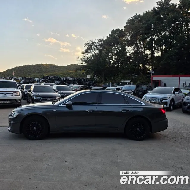 Audi A6 2021 thumb 3