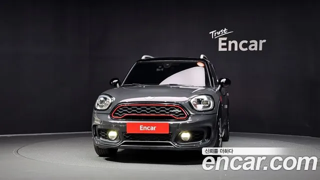 MINI Countryman 2019 thumb 3
