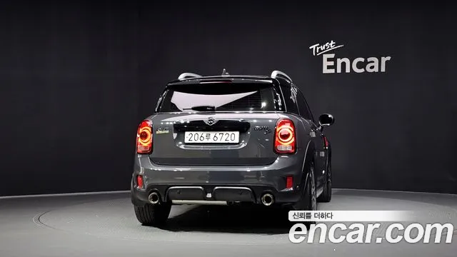 MINI Countryman 2019 thumb 4