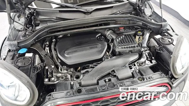 MINI Countryman 2019 thumb 6