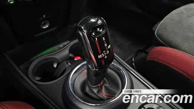 MINI Countryman 2019 thumb 9