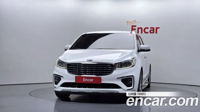 Kia Carnival 2018 thumb 3