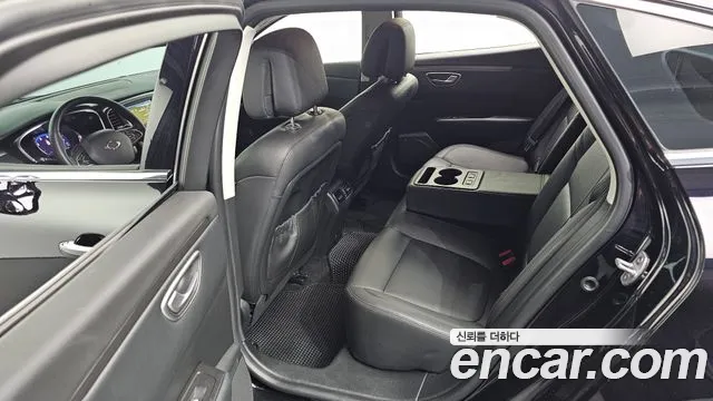 Renault-KoreaSamsung Megane 2019 thumb 11