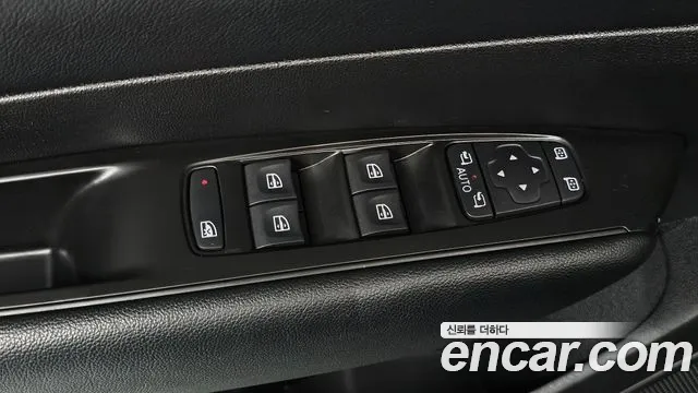 Renault-KoreaSamsung Megane 2019 thumb 12