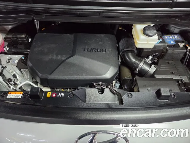 Hyundai Staria 2022 thumb 6