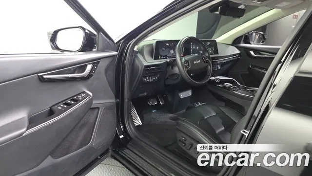 Kia EV6 2022 thumb 10