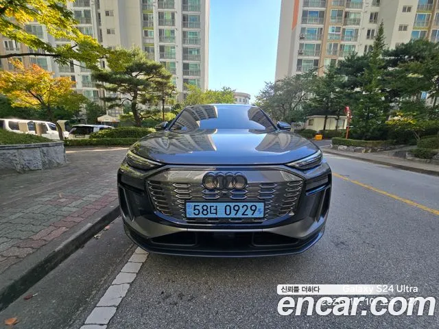 Audi Q6 e-tron 2025 thumb 3