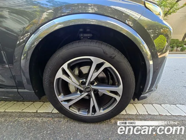 Audi Q6 e-tron 2025 thumb 5