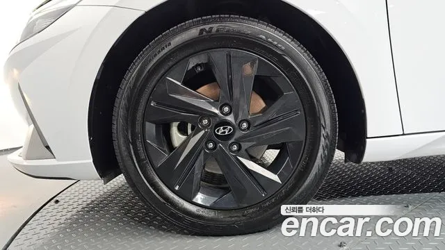 Hyundai Avante 2023 thumb 5