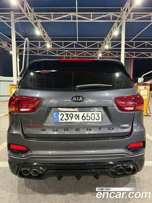 Kia Sorento 2018 thumb 4