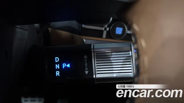 Hyundai Santa Fe 2026 thumb 9