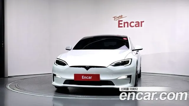 Tesla Model S 2023 thumb 3