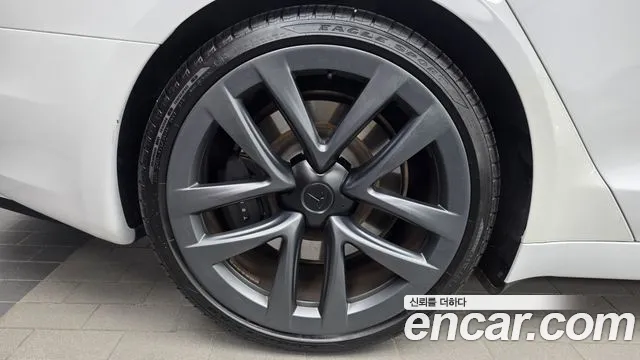Tesla Model S 2023 thumb 5