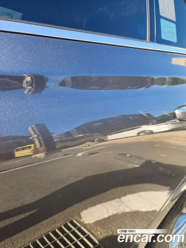 Genesis G90 2016 thumb 7