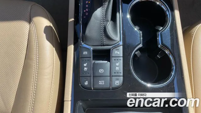 Kia Carnival 2019 thumb 9