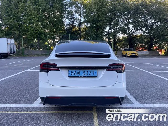 Tesla Model X 2023 thumb 4