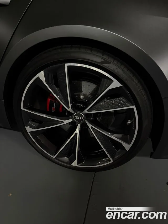 Audi RS7 2021 thumb 5