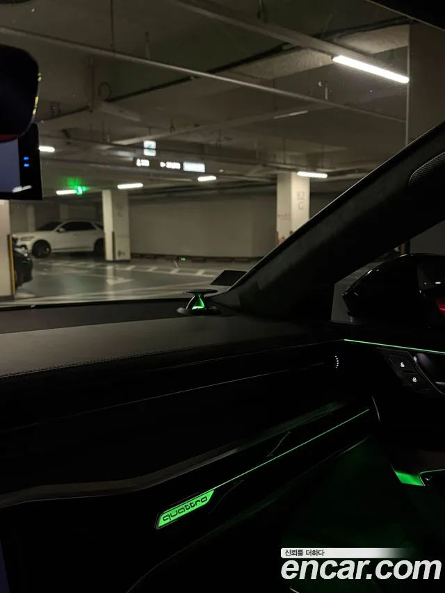 Audi RS7 2021 thumb 6