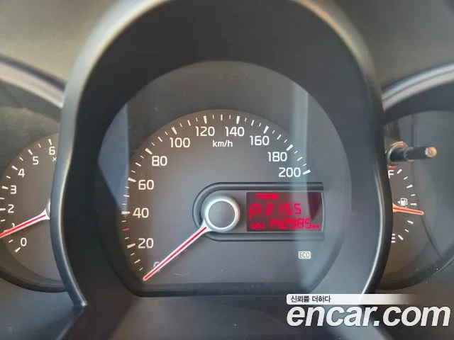 Kia Morning 2013 thumb 9