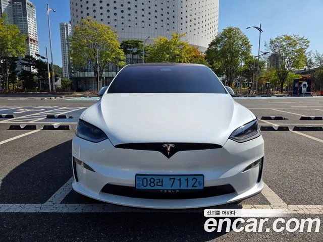 Tesla Model X 2023 thumb 3