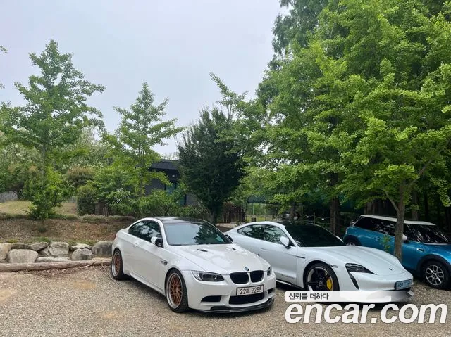 BMW M3 2008 thumb 11