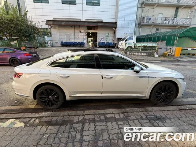 Volkswagen Arteon 2019 thumb 5