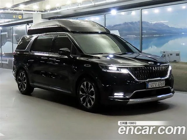Kia Carnival 2021 thumb 11