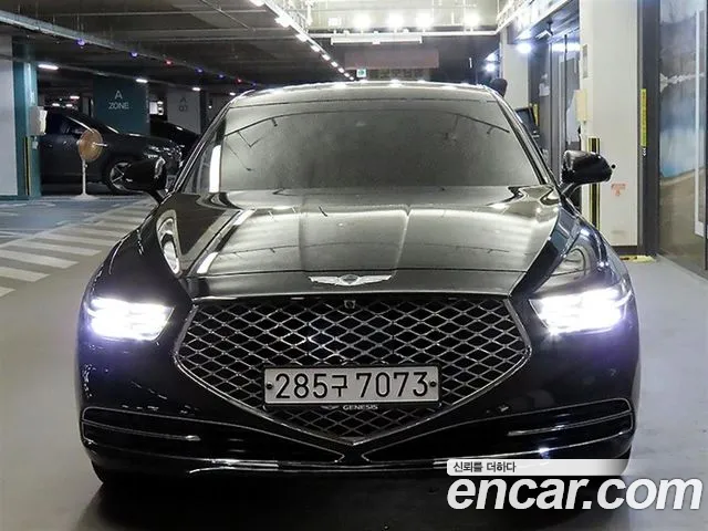 Genesis G90 2019 thumb 2