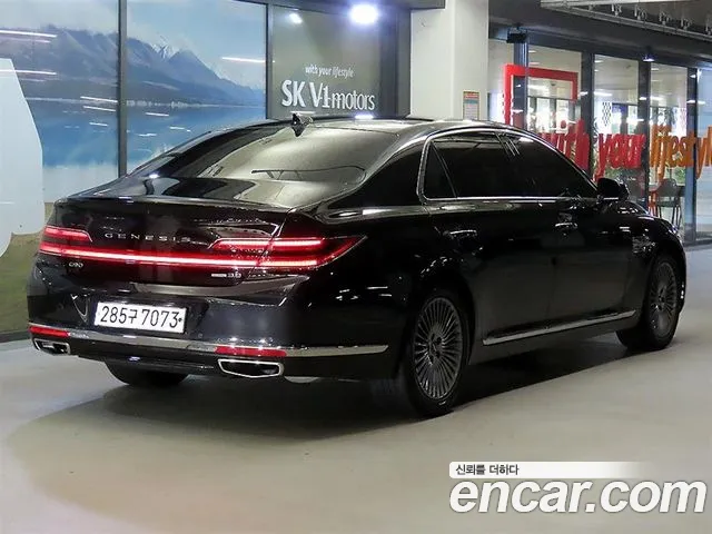 Genesis G90 2019 thumb 4