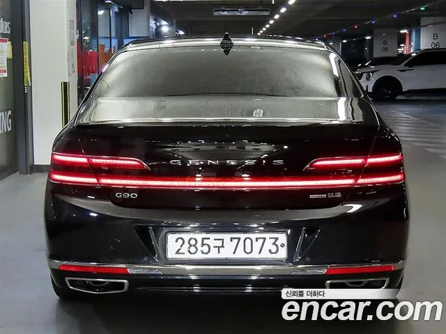 Genesis G90 2019 thumb 5