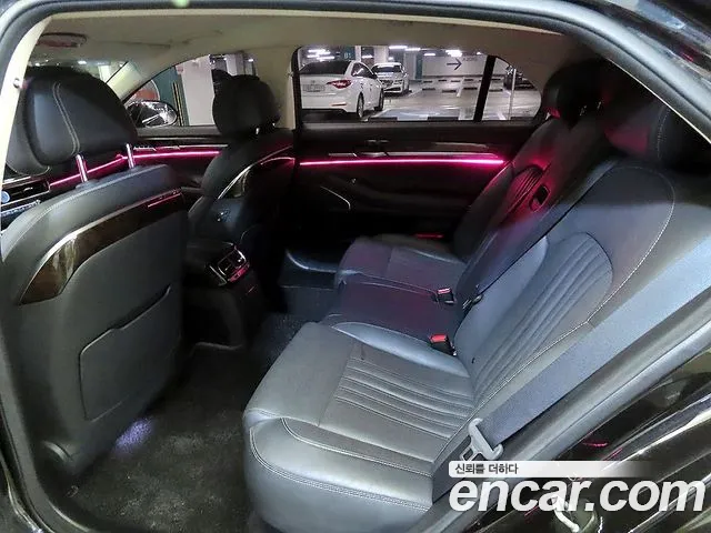 Genesis G90 2019 thumb 7