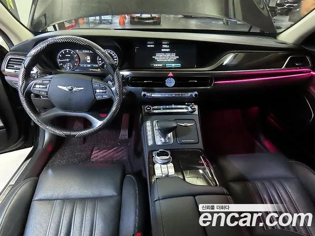 Genesis G90 2019 thumb 10