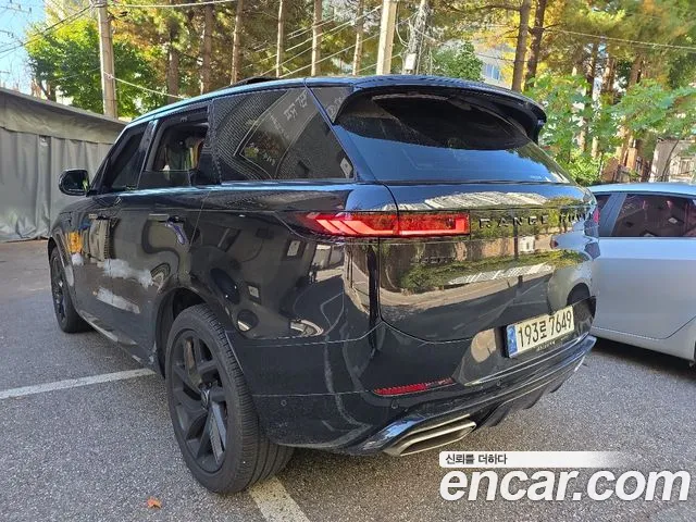 Land Rover Range Rover Sport 2024 thumb 4