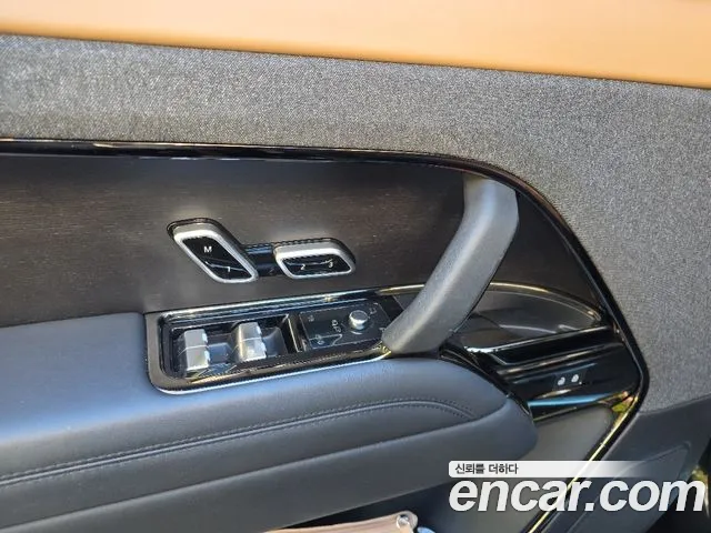Land Rover Range Rover Sport 2024 thumb 9