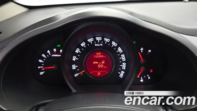 Kia Sportage 2012 thumb 8