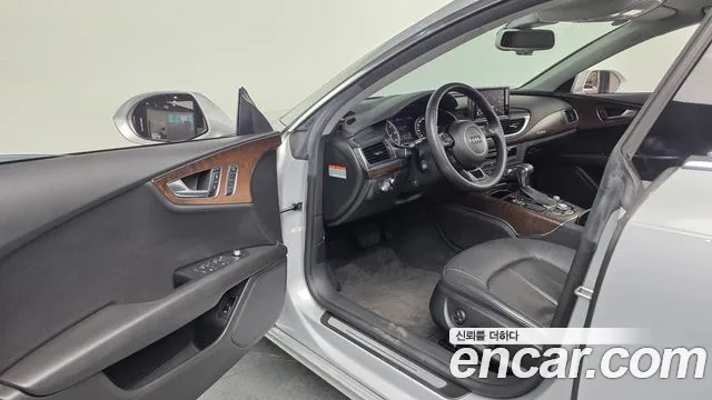 Audi A7 2014 thumb 10