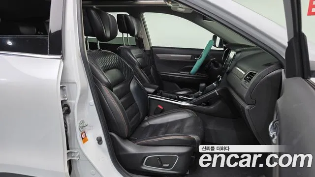 Renault-KoreaSamsung Koleos 2019 thumb 11